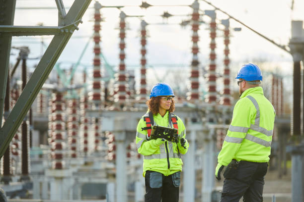 Best Circuit Breaker Repair  in Pierre, SD